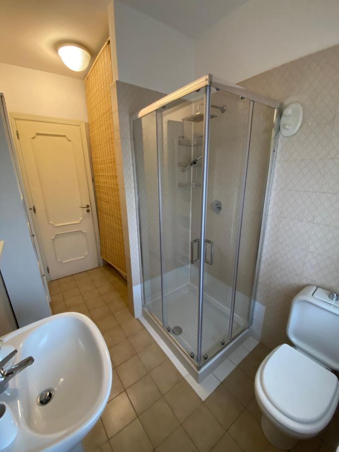 Av Apartment