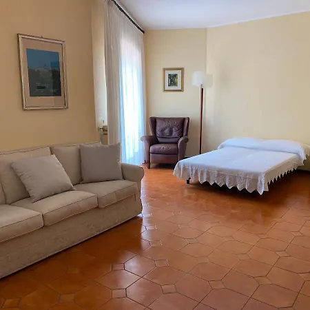 Av Apartment Aci Castello Exterior foto